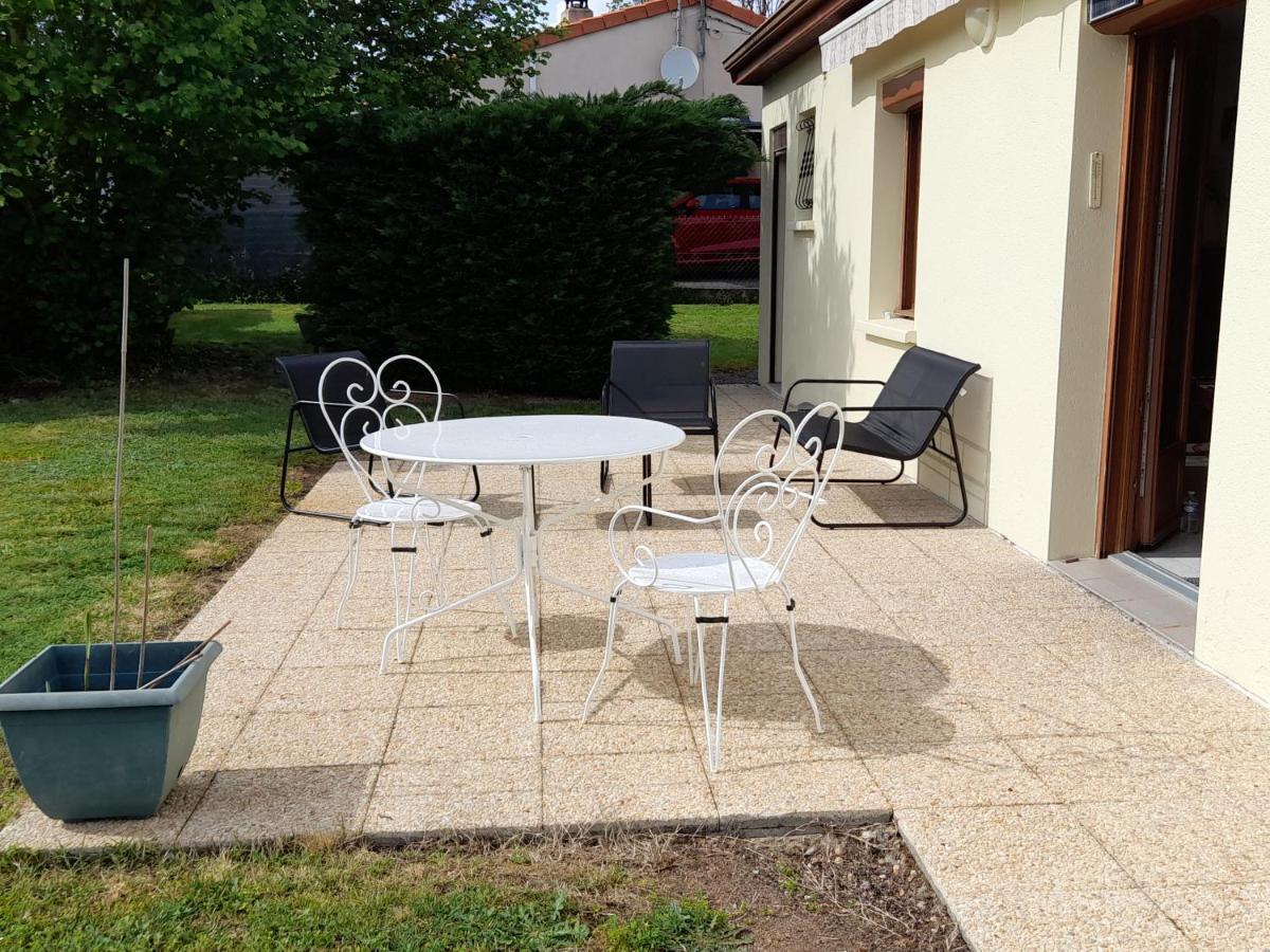 La Belle Maisonette Montmorillon Exteriör bild