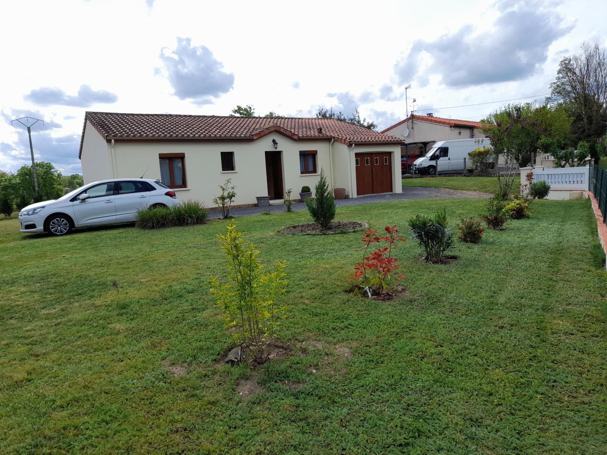 La Belle Maisonette Montmorillon Rum bild